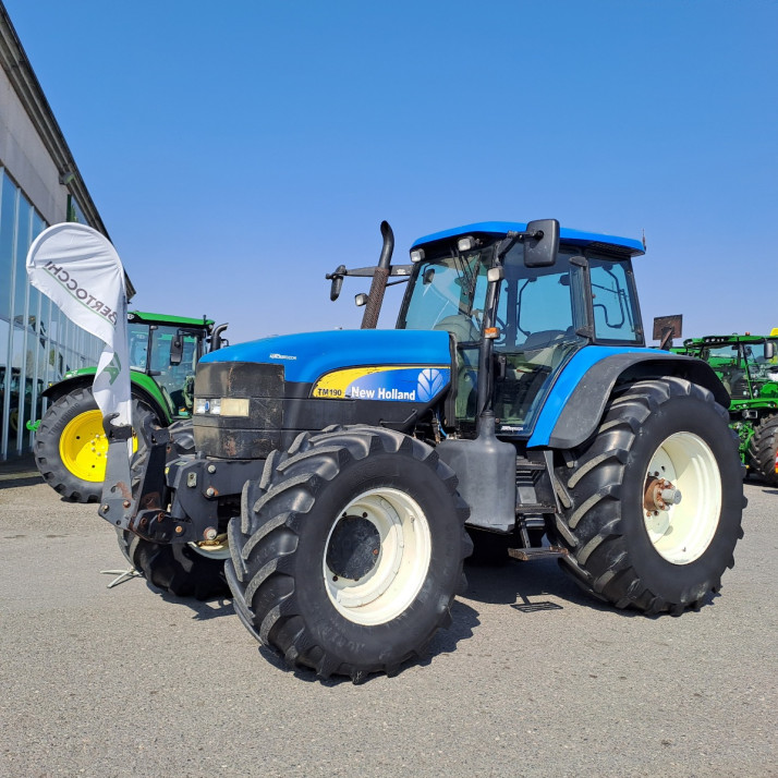 NEW HOLLAND TM 190