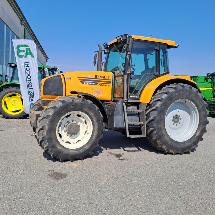 RENAULT ARES 720 RZ