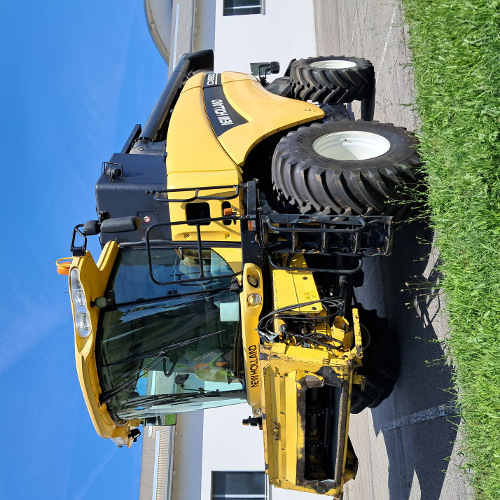 NEW HOLLAND CX880