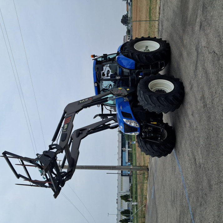 NEW HOLLAND T7 270