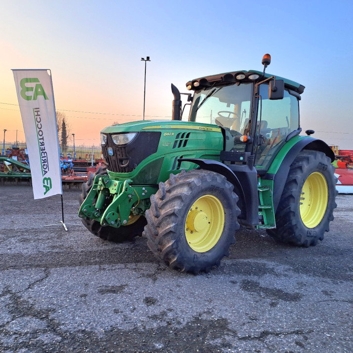 JOHN DEERE 6140R
