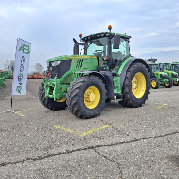 JOHN DEERE 6215R AUTOPOWER