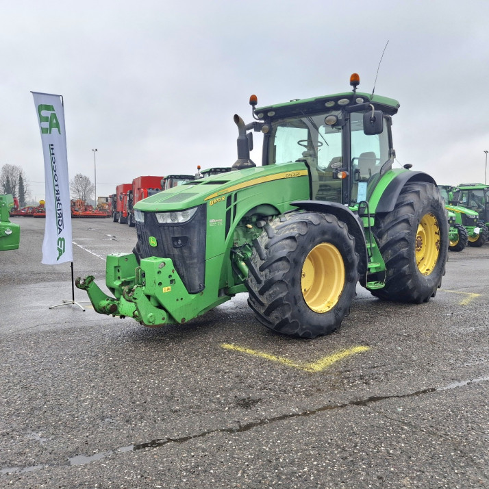 JOHN DEERE 8370R 