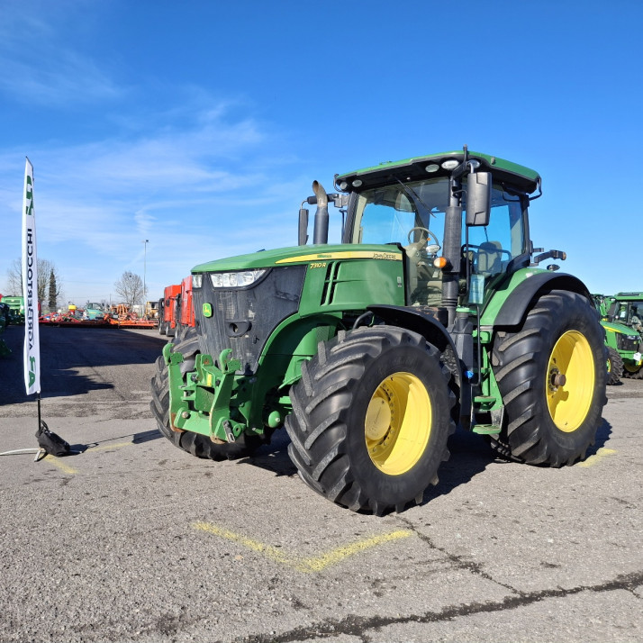 JOHN DEERE 7310R 