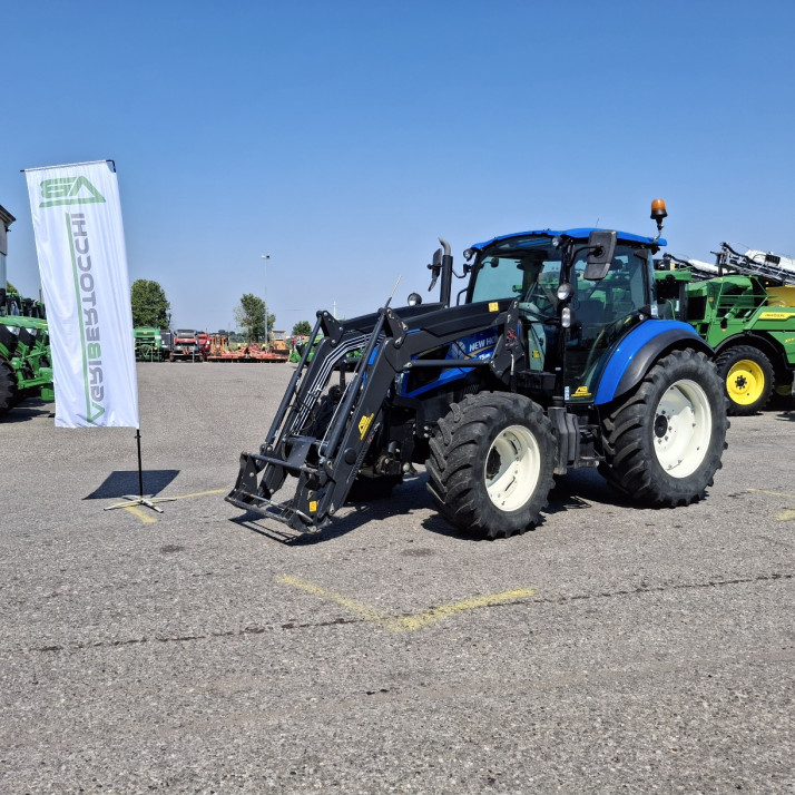 TRATTORE NEW HOLLAND T5 85 CON CARICATORE