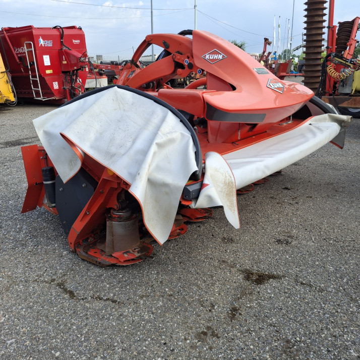FALCIACONDIZIONATRICE FRONTALE KUHN FC3125RF-FF