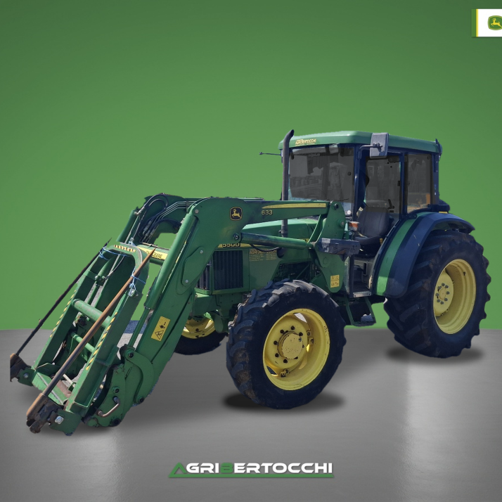 JOHN DEERE 5500 CON CARICATORE JOHN DEERE 633 