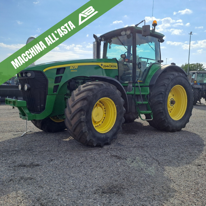 JOHN DEERE 8230 - ASTA AGRIBERTOCCHI