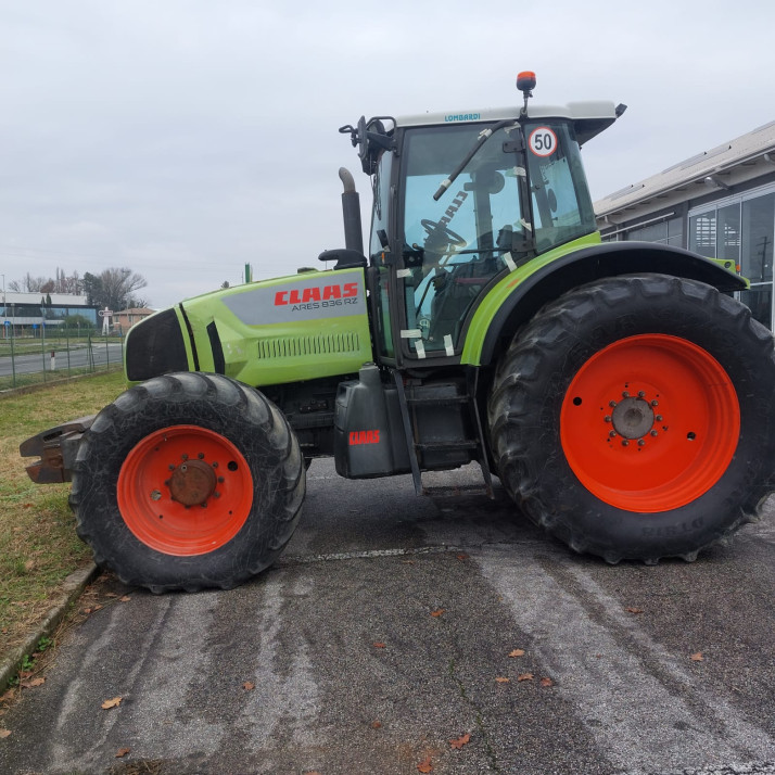 CLAAS ARES 836 RZ
