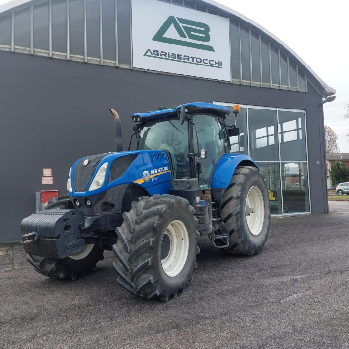 NEW HOLLAND T7 260