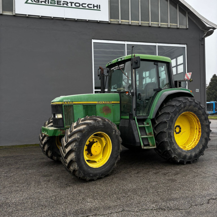JHON DEERE 6900
