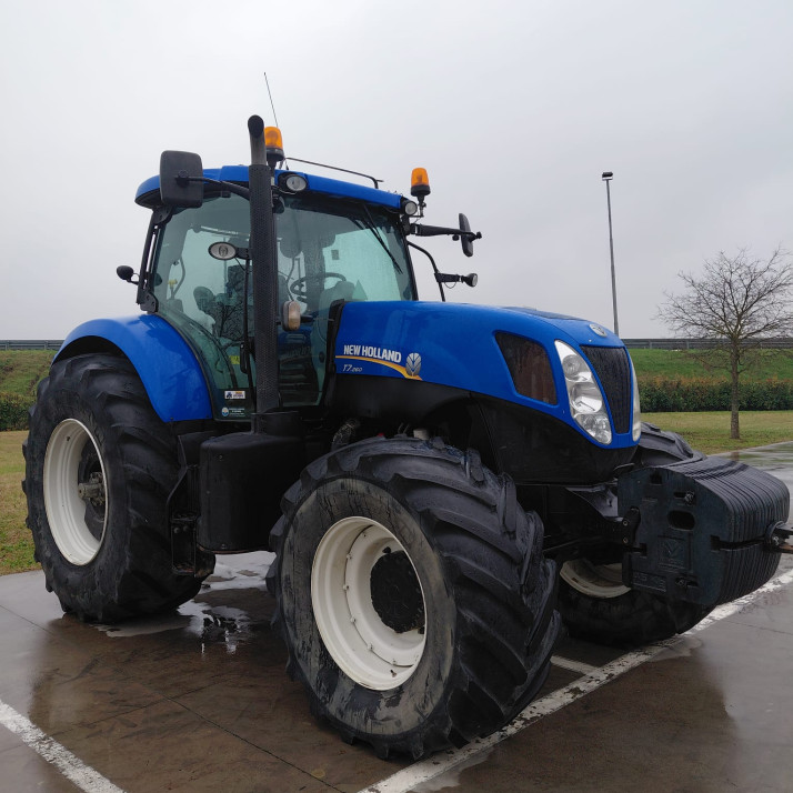 NEW HOLLAND T7 260