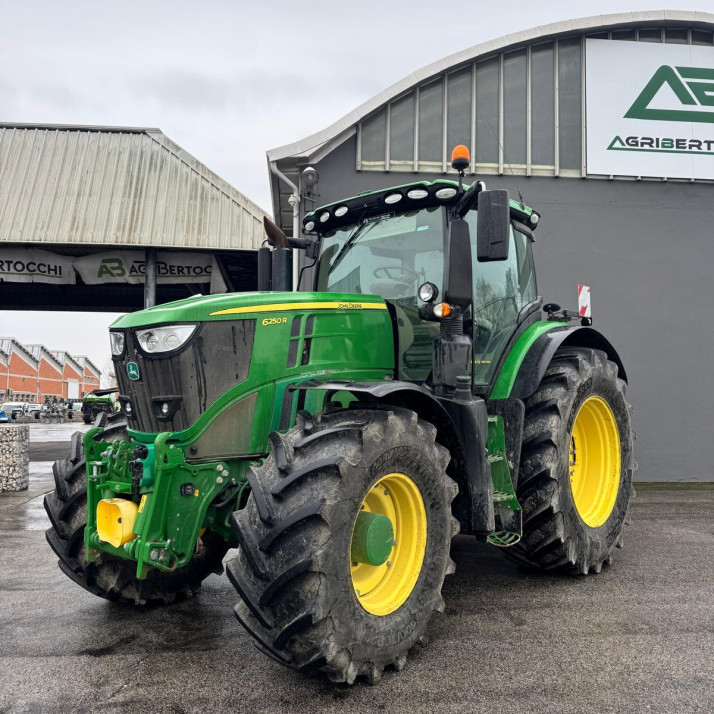 JOHN DEERE 6250R