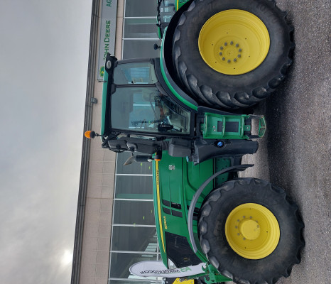 JOHN DEERE 6230R