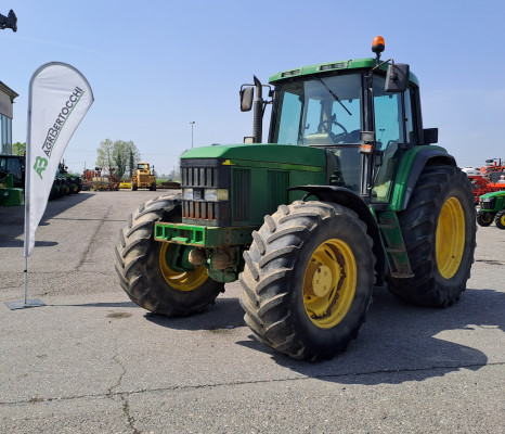 JOHN DEERE 6910