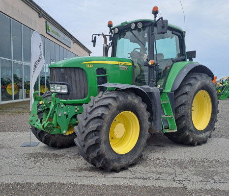 JOHN DEERE 7530 PREMIUM