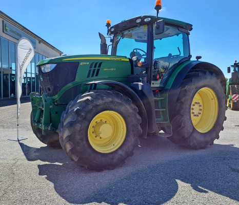 JOHN DEERE  6210R