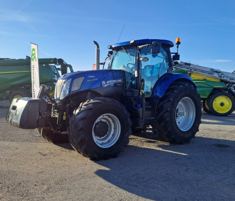 NEW HOLLAND T7.270 BLUEPOWER
