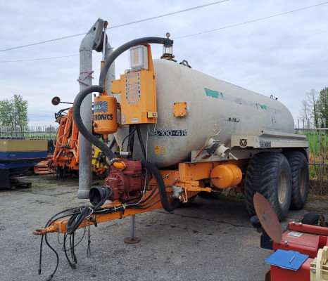 CARROBOTTE LIQUAME VAIA MODELLO MB/100-4R/MB 143 2 ASSI