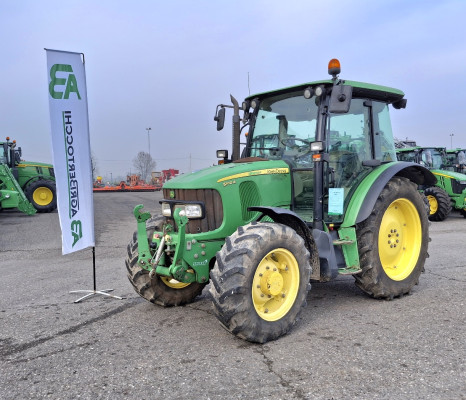 JOHN DEERE 5100 R