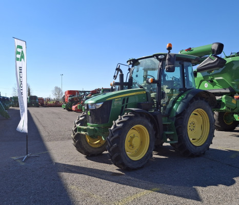 JOHN DEERE 5100R 
