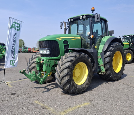 JOHN DEERE 7530 PREMIUM
