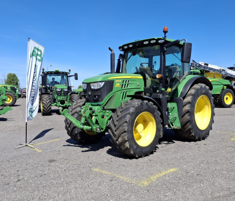 JOHN DEERE 6130 R