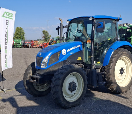 TRATTORE NEW HOLLAND T4 95