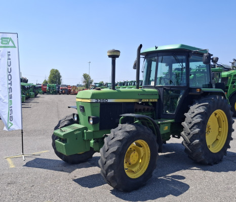 TRATTORE JOHN DEERE 3350