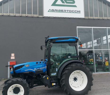 NEW HOLLAND T4 